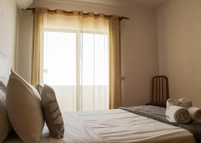 Alta Oura 2 아파트